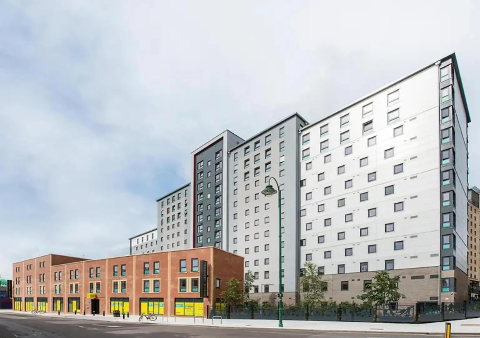 Student Only Accommodation - Crescent Place In Southampton